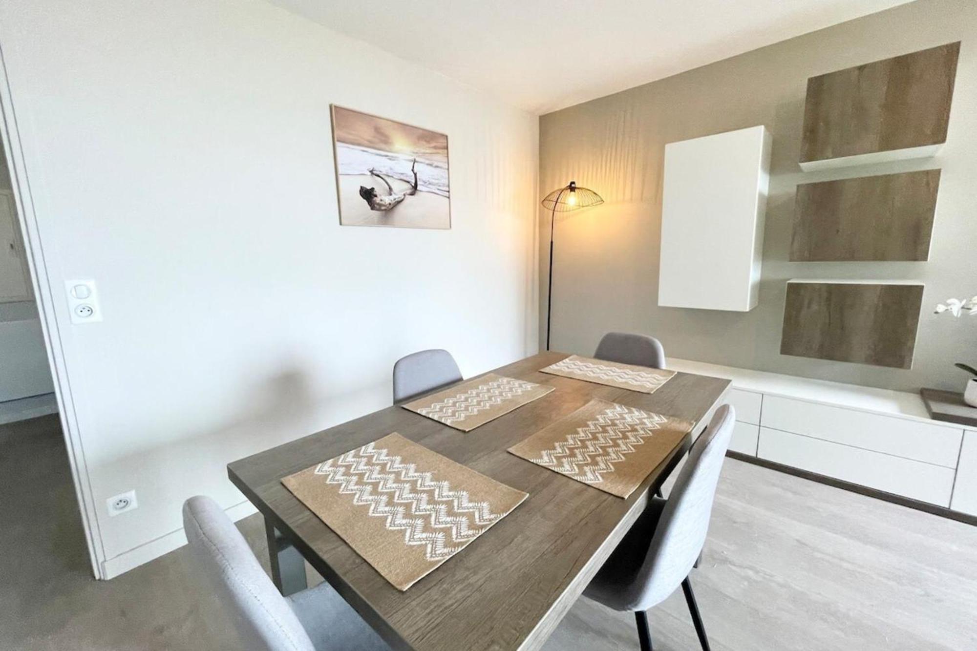 Royal Appartement De Standing - Face A L'Ocean Ploemeur Exterior photo